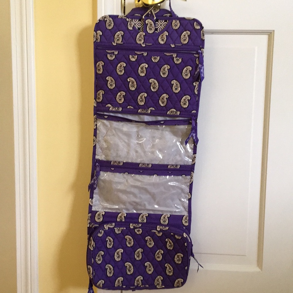 Vera Bradley hanging organizer
